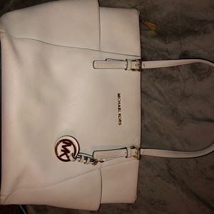 Michael Kors purse. Perfect condition